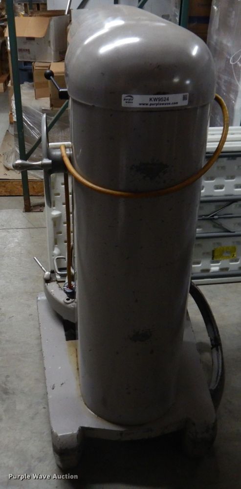 image for item KW9524 Hobart H-600  mixer