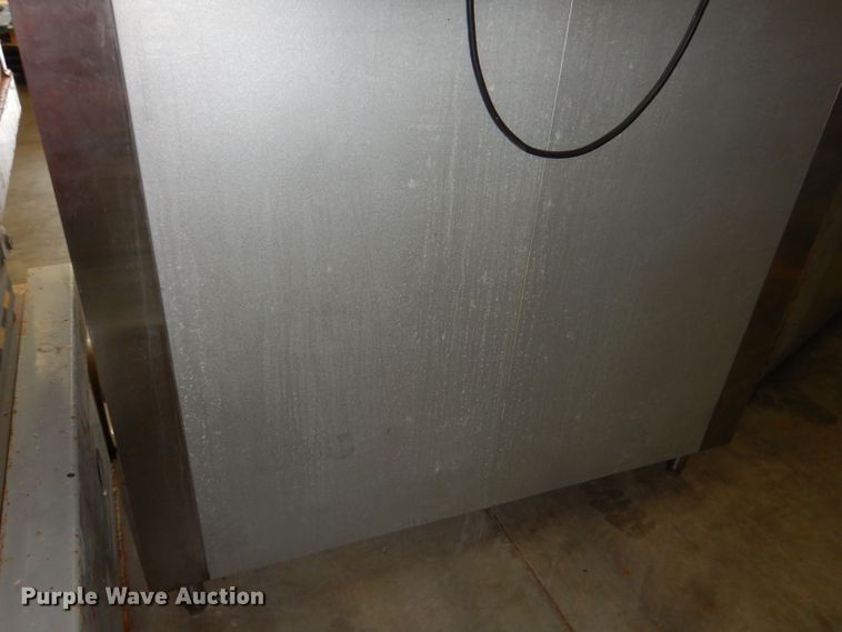image for item KW9526 Traulsen RLT232WUT-FHS  freezer