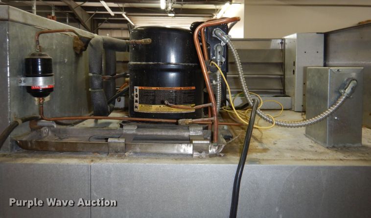 image for item KW9526 Traulsen RLT232WUT-FHS  freezer