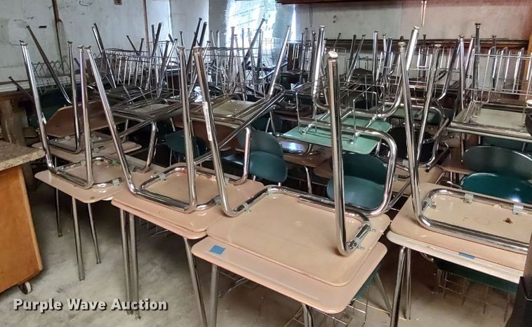 image for item LK9200 Approximately (80) desk/chairs