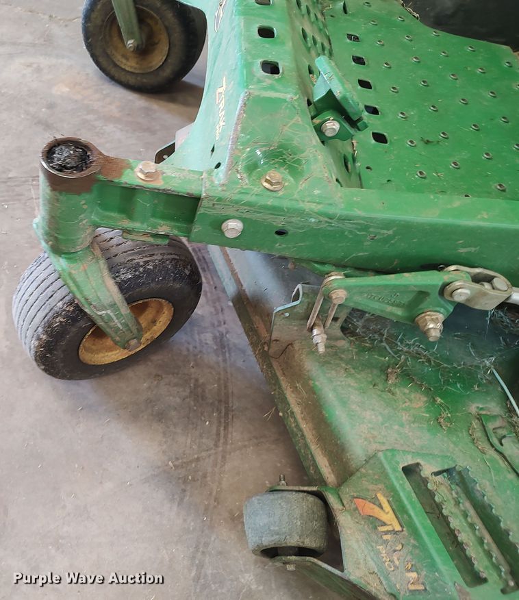 image for item LK9205 John Deere Z920A  ZTR lawn mower