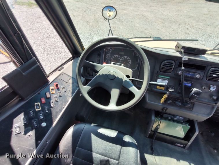 image for item LK9238 2007 Thomas  school bus