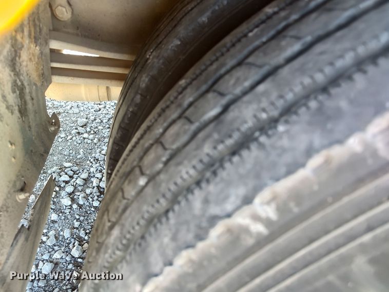 image for item LK9238 2007 Thomas  school bus