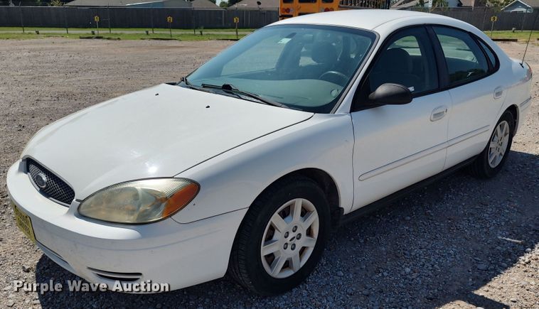 image for item LK9239 2007 Ford Taurus