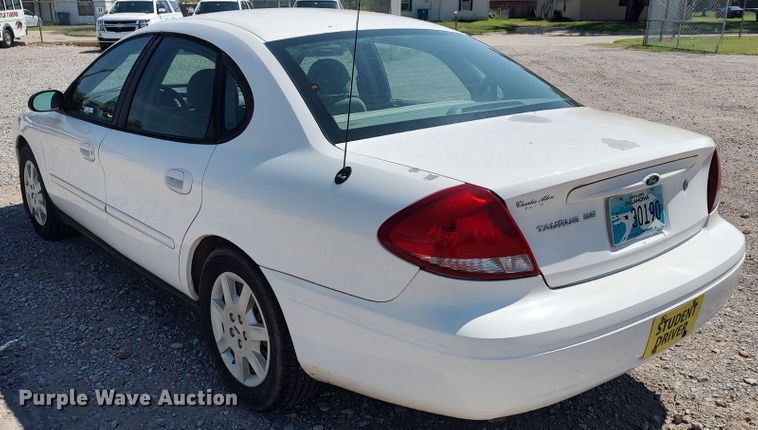 image for item LK9239 2007 Ford Taurus