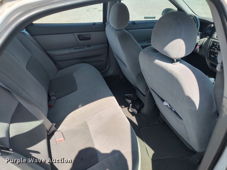 image for item LK9239 2007 Ford Taurus