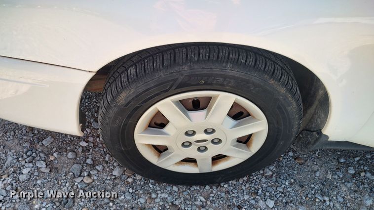 image for item LK9239 2007 Ford Taurus