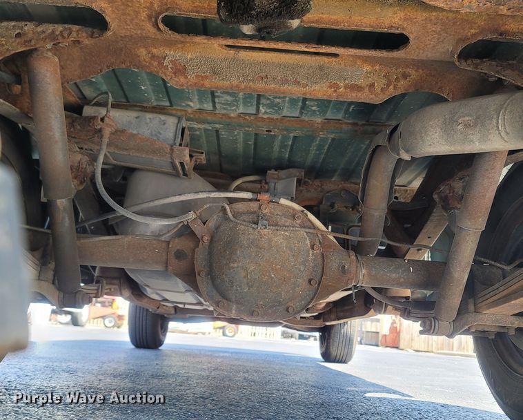 image for item LM9751 1998 Chevrolet S10  pickup truck