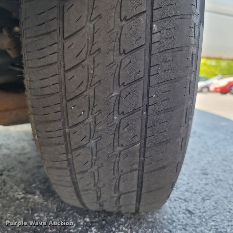 image for item LM9752 2000 Dodge Ram 1500  pickup truck