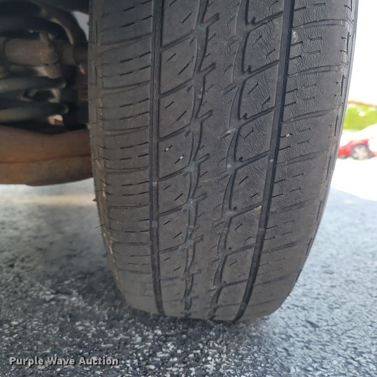 image for item LM9752 2000 Dodge Ram 1500  pickup truck