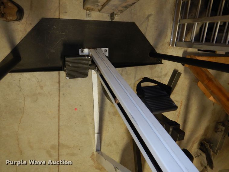 image for item LR9944 Exercise equipment