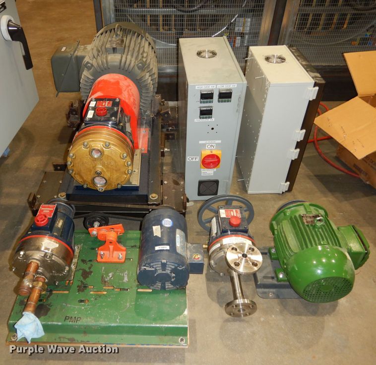 image for item LR9952 Tools