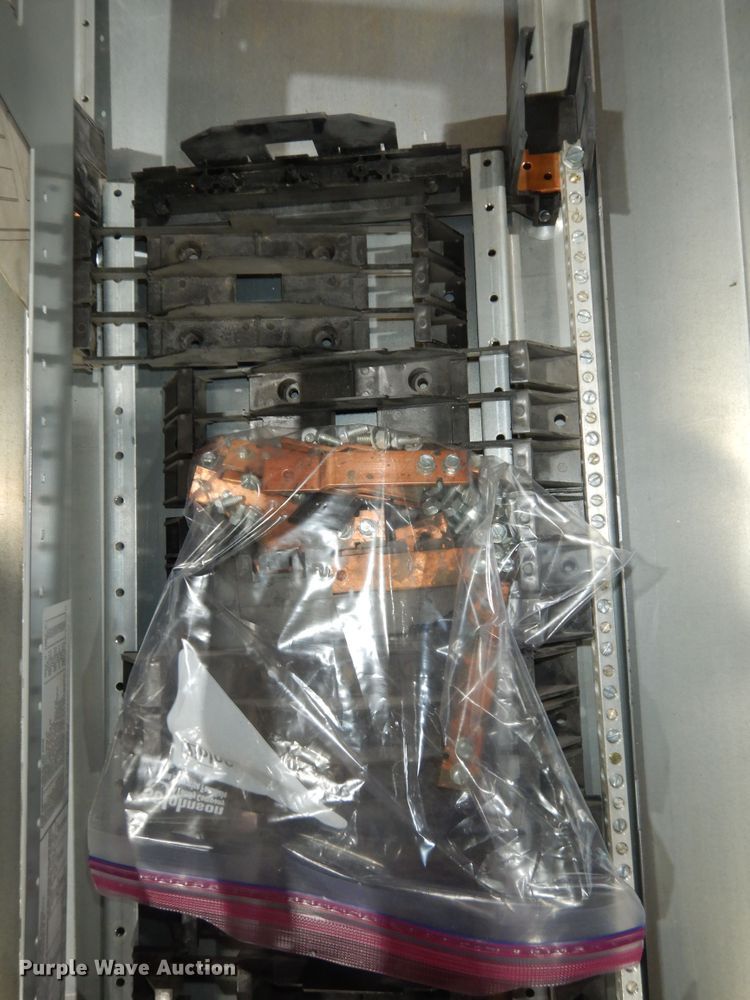 image for item LR9961 (2) Siemens disconnect boxes