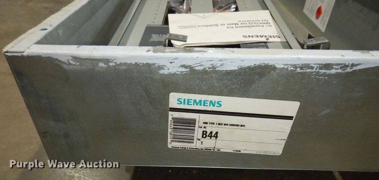 image for item LR9961 (2) Siemens disconnect boxes