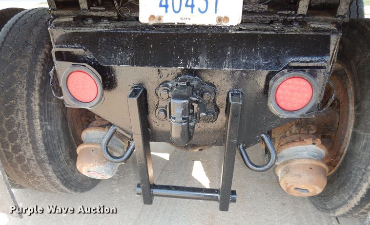 image for item LS9003 1989 Ford LNT8000  dump truck