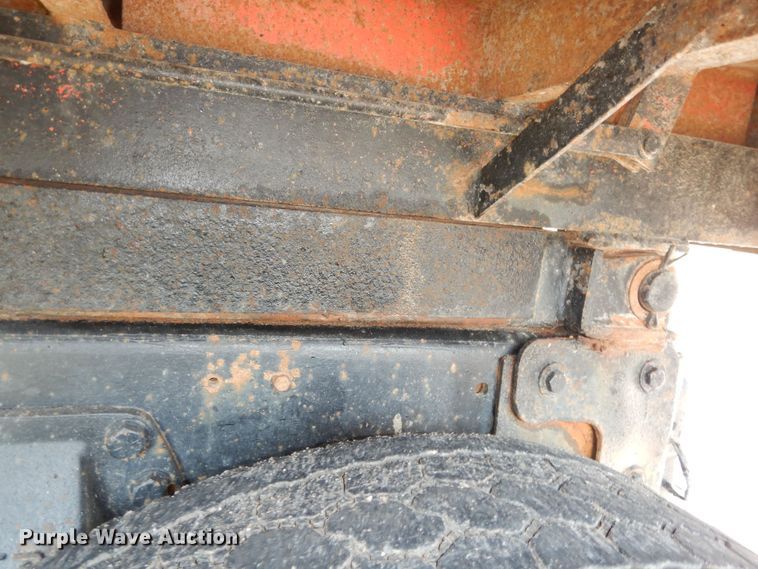 image for item LS9003 1989 Ford LNT8000  dump truck