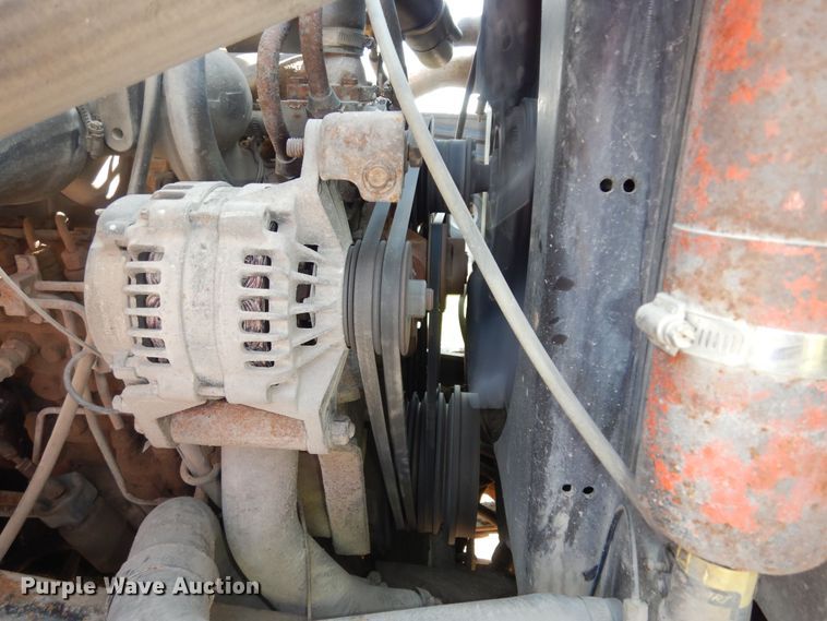 image for item LS9003 1989 Ford LNT8000  dump truck