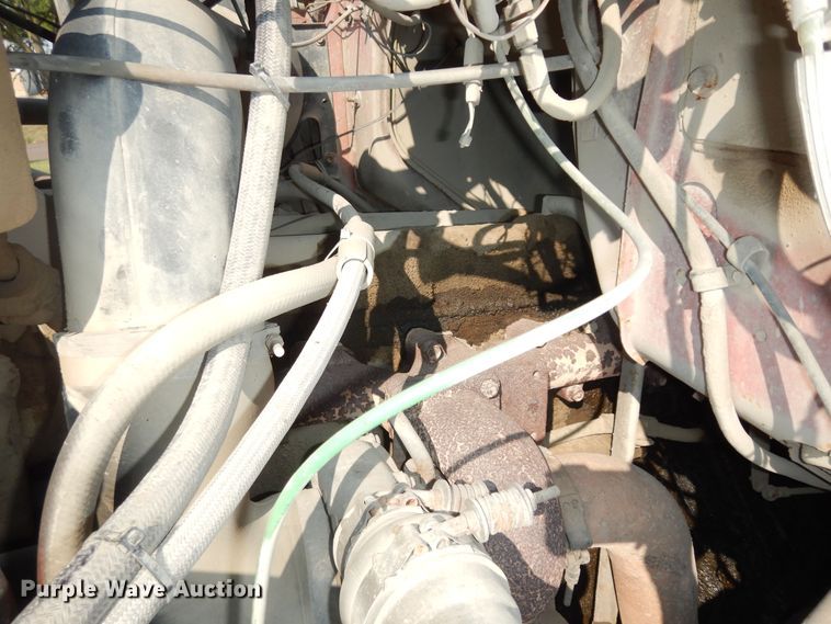 image for item LS9003 1989 Ford LNT8000  dump truck