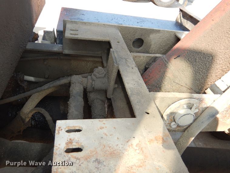 image for item LS9003 1989 Ford LNT8000  dump truck