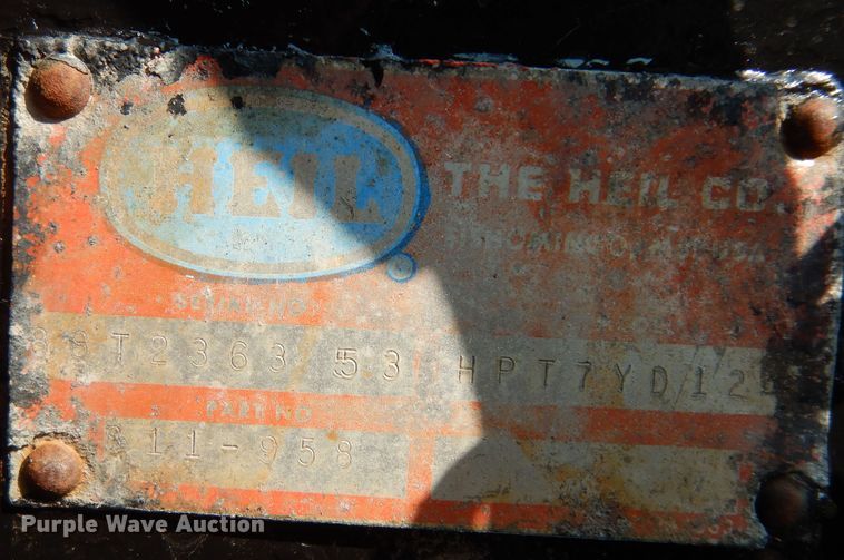 image for item LS9003 1989 Ford LNT8000  dump truck