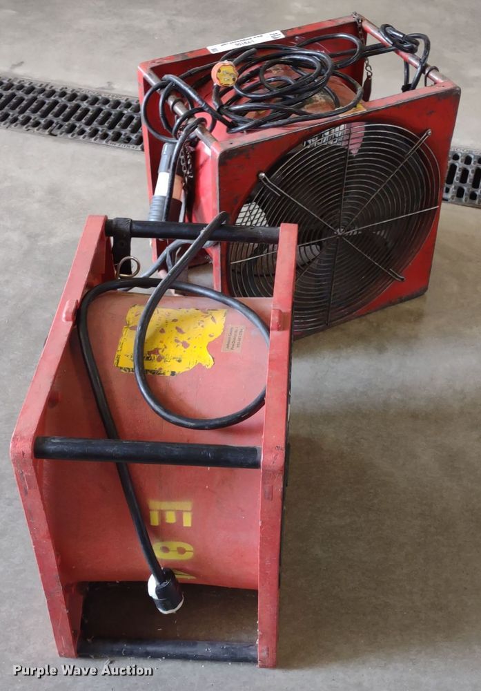 image for item LY9106 (2) ventilation fans