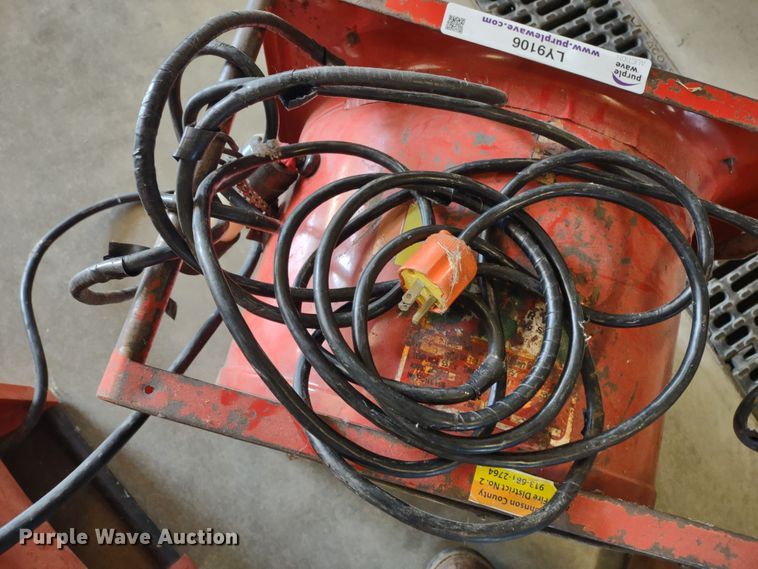 image for item LY9106 (2) ventilation fans