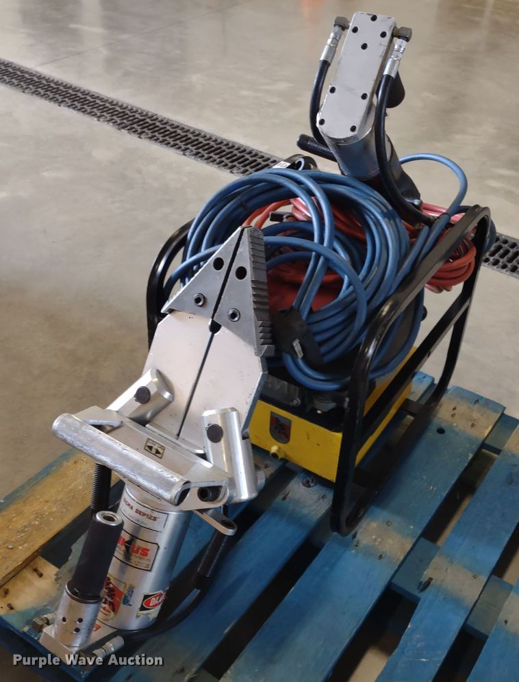 image for item LY9109 Amkus Rescue Systems GH25S-XL  extraction equipment