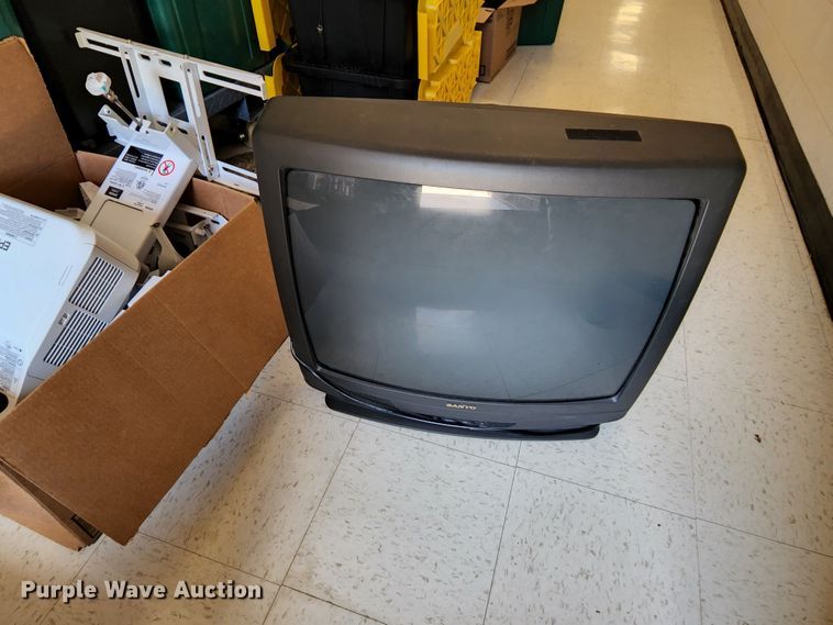 image for item MK9085 Electronics