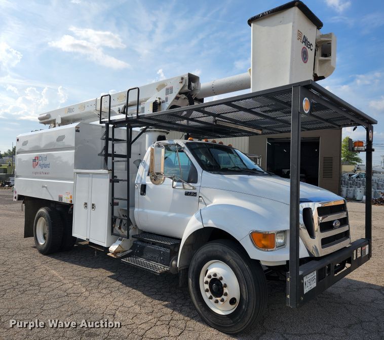 image for item MK9227 2011 Ford F750 Super Duty XL  forestry bucket truck
