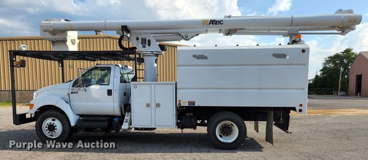 image for item MK9227 2011 Ford F750 Super Duty XL  forestry bucket truck