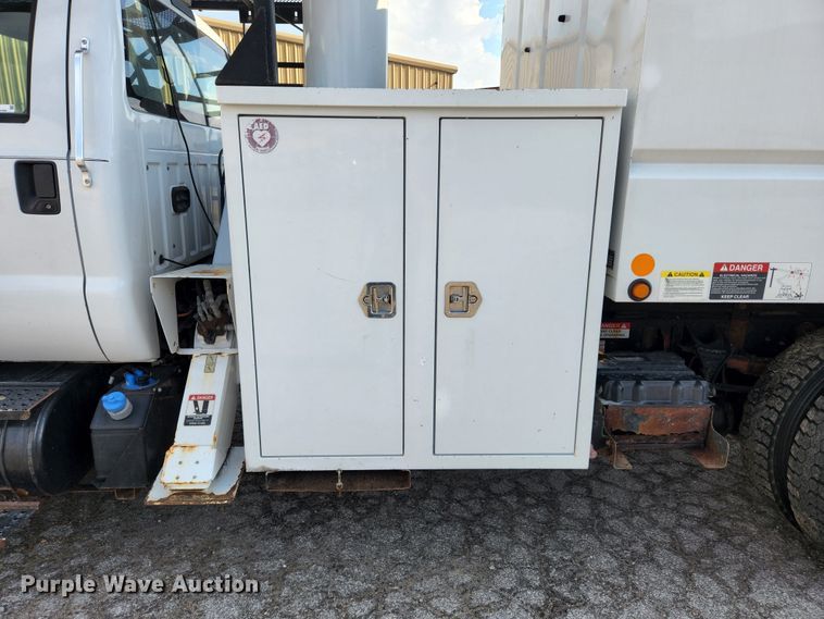 image for item MK9227 2011 Ford F750 Super Duty XL  forestry bucket truck