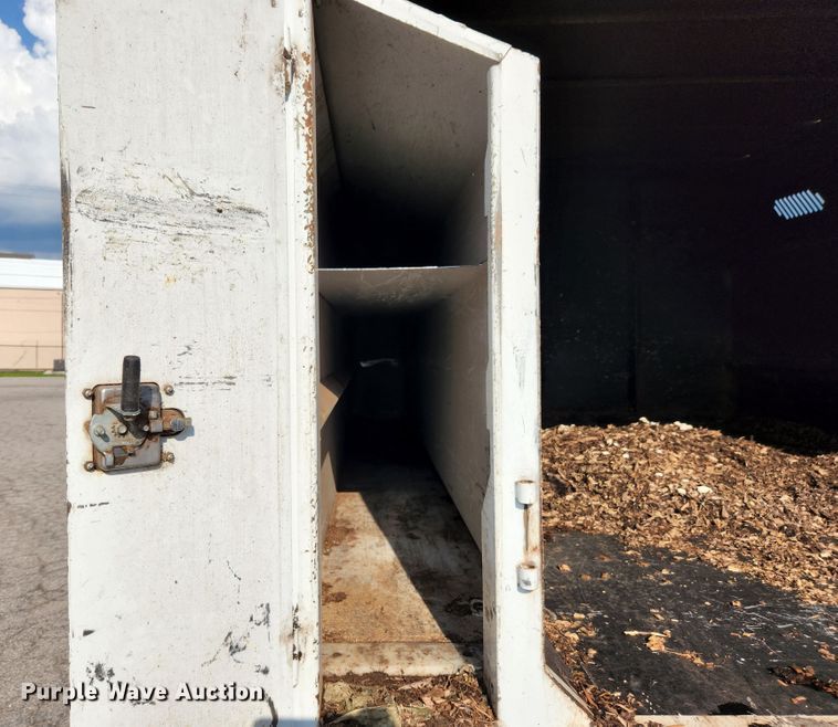 image for item MK9227 2011 Ford F750 Super Duty XL  forestry bucket truck