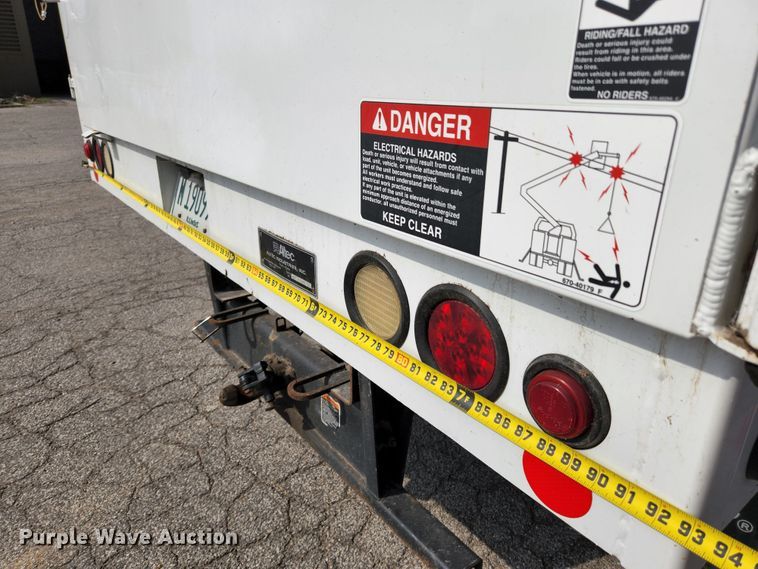 image for item MK9227 2011 Ford F750 Super Duty XL  forestry bucket truck