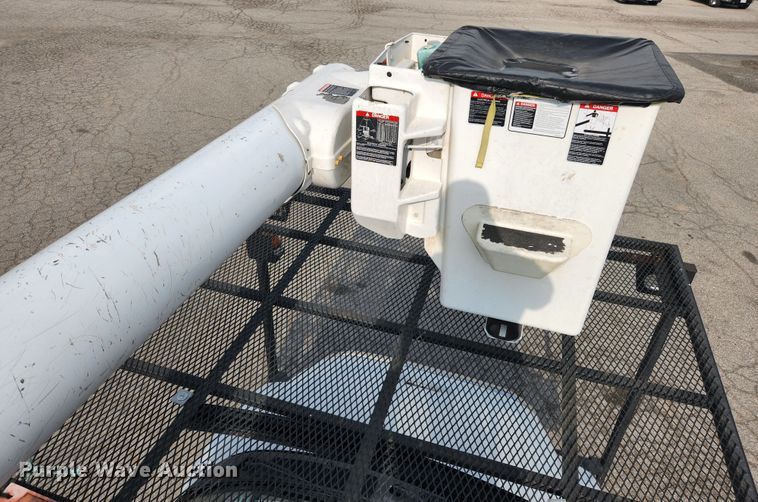 image for item MK9227 2011 Ford F750 Super Duty XL  forestry bucket truck