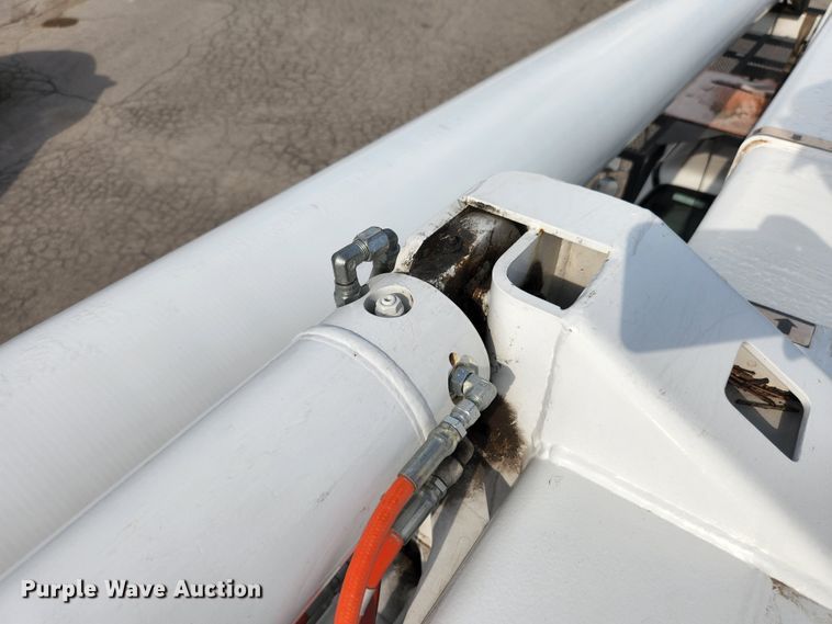 image for item MK9227 2011 Ford F750 Super Duty XL  forestry bucket truck