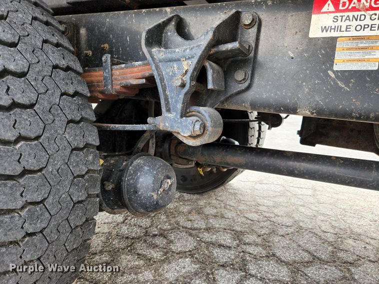 image for item MK9227 2011 Ford F750 Super Duty XL  forestry bucket truck