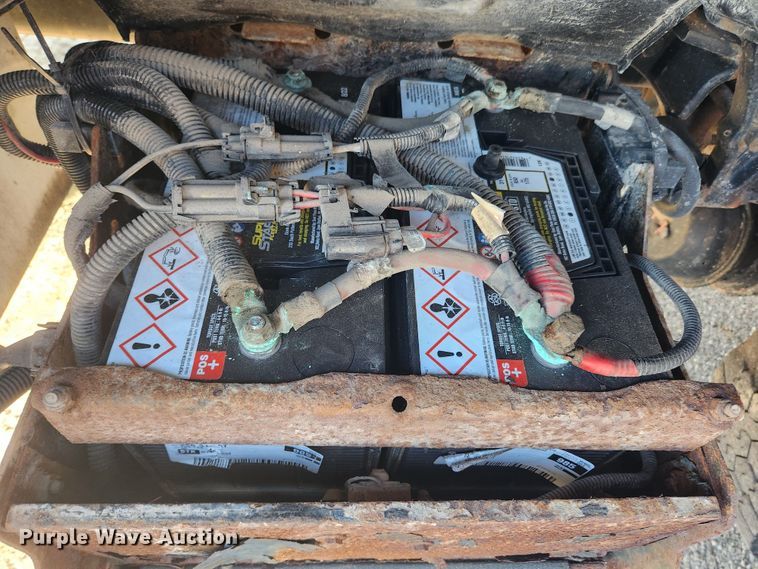 image for item MK9227 2011 Ford F750 Super Duty XL  forestry bucket truck