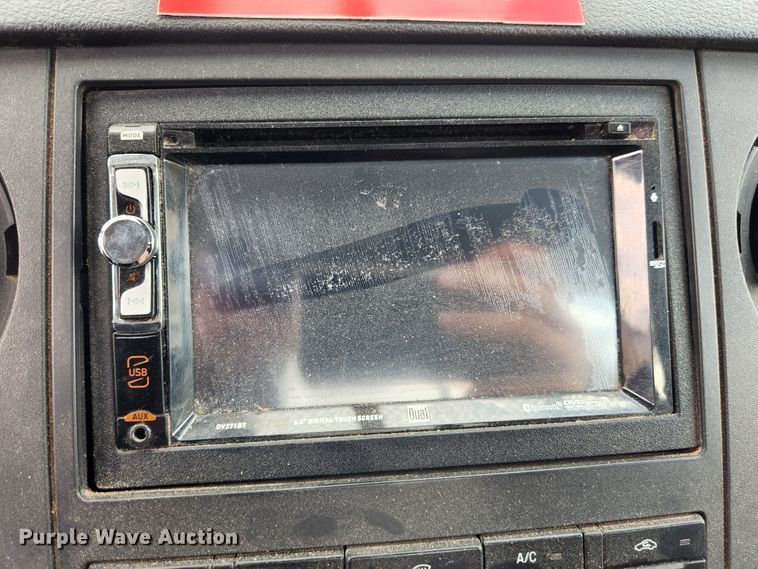 image for item MK9227 2011 Ford F750 Super Duty XL  forestry bucket truck