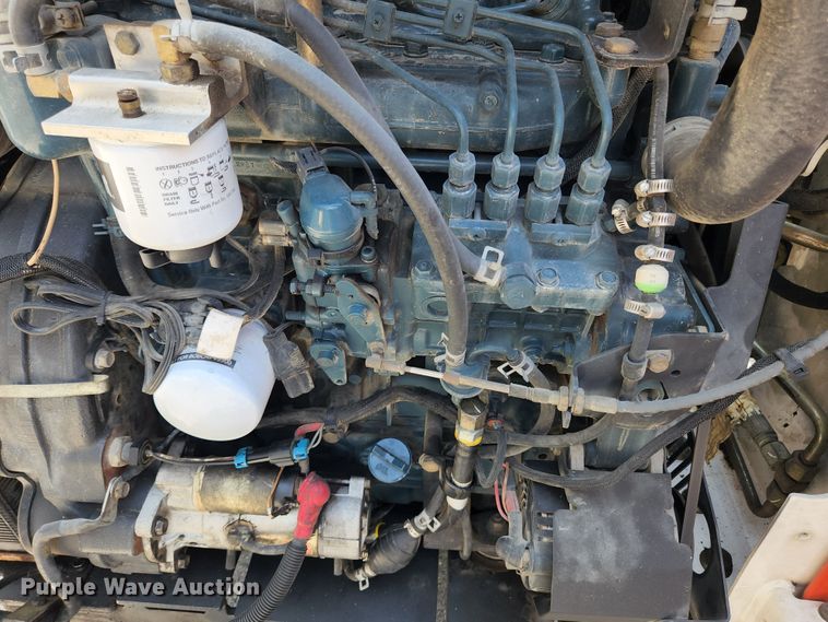 image for item MK9228 2005 Bobcat S300  skid steer loader