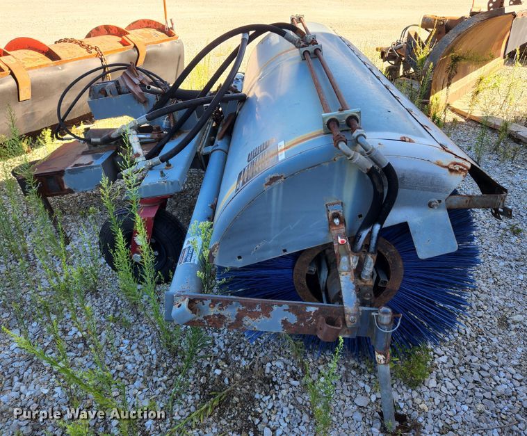 image for item MK9271 Sweepster D32P/W8MO  broom