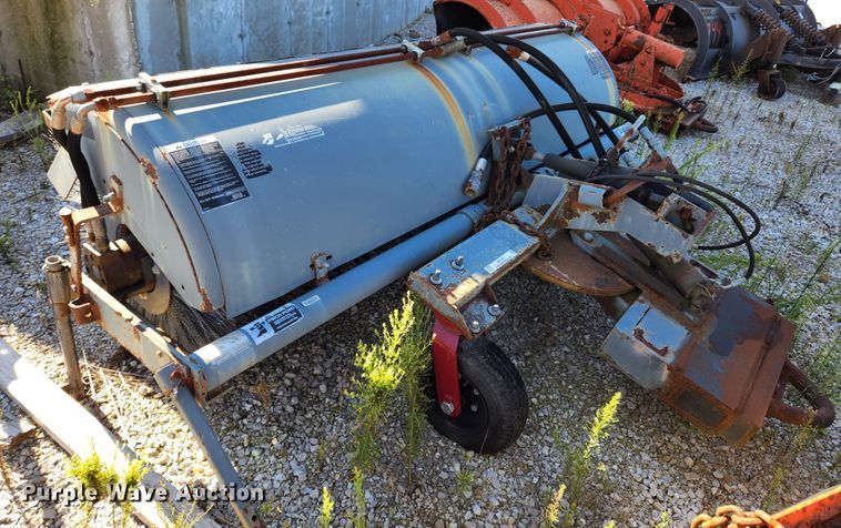 image for item MK9271 Sweepster D32P/W8MO  broom