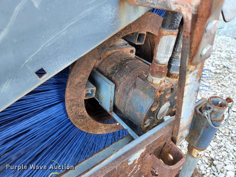 image for item MK9271 Sweepster D32P/W8MO  broom