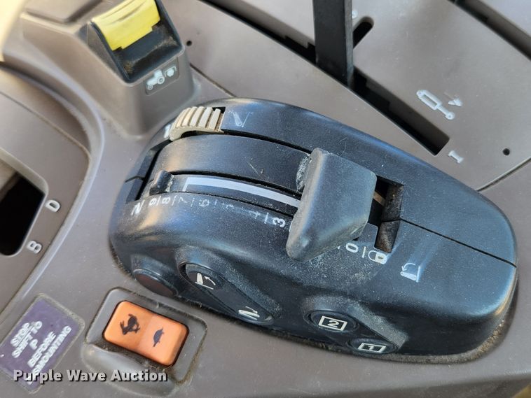 image for item MK9272 2009 John Deere 6430 Premium  MFWD tractor