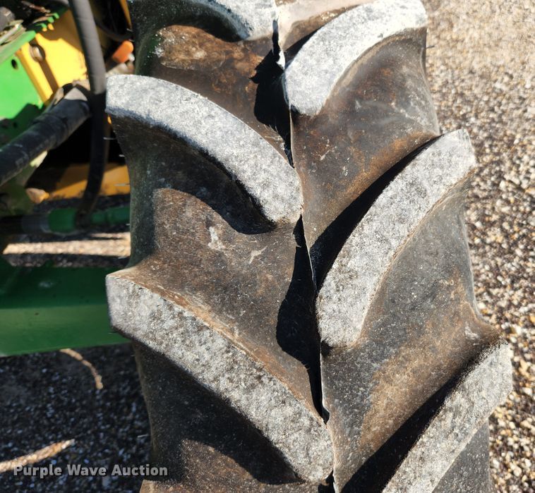 image for item MK9272 2009 John Deere 6430 Premium  MFWD tractor