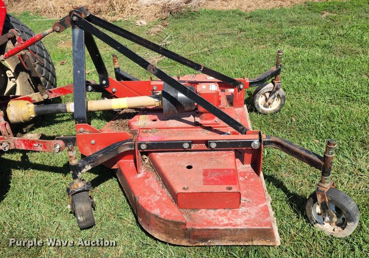 image for item MK9273 International Harvester 284  tractor