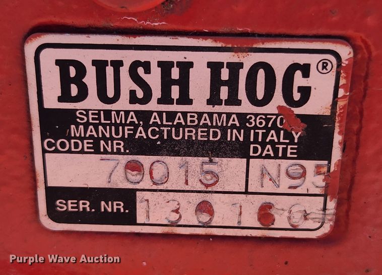 image for item MK9273 International Harvester 284  tractor