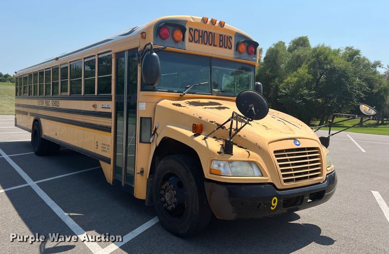 image for item MQ9806 2008 Blue Bird Vision  school bus