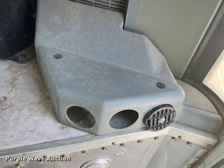 image for item MQ9806 2008 Blue Bird Vision  school bus