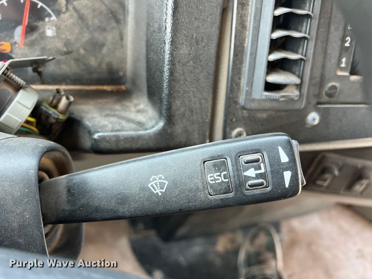 image for item MQ9806 2008 Blue Bird Vision  school bus