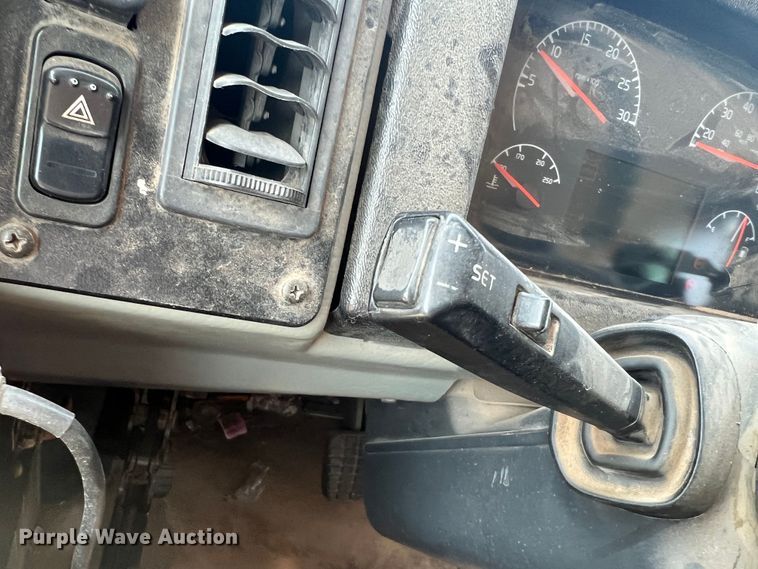 image for item MQ9806 2008 Blue Bird Vision  school bus